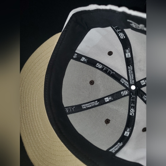 Very Rare Mickey Mouse Ice Cream Bar New Era Hat 7 1/2 - Picture 7 of 12